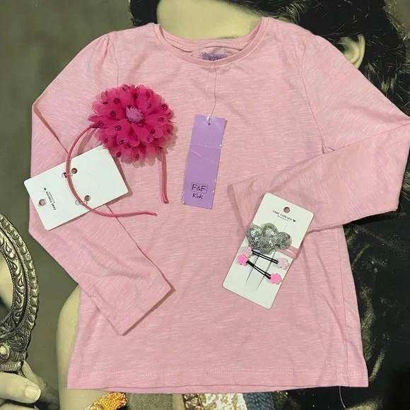 💚Combo Pack of 4️⃣Hairband/Clip/2 Tops - Picture 2 of 10